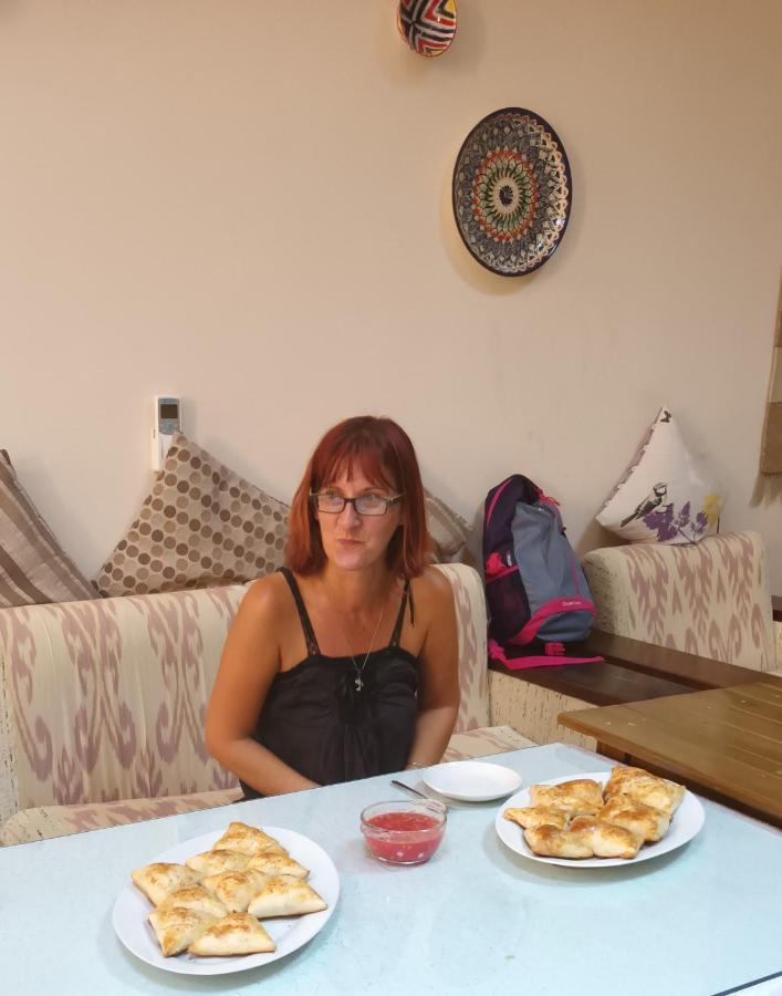 Uzbegim Family Guest House Buhara Kültér fotó