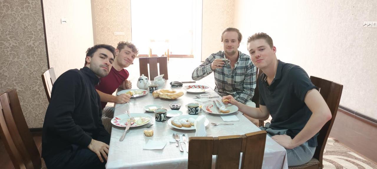 Uzbegim Family Guest House Buhara Kültér fotó