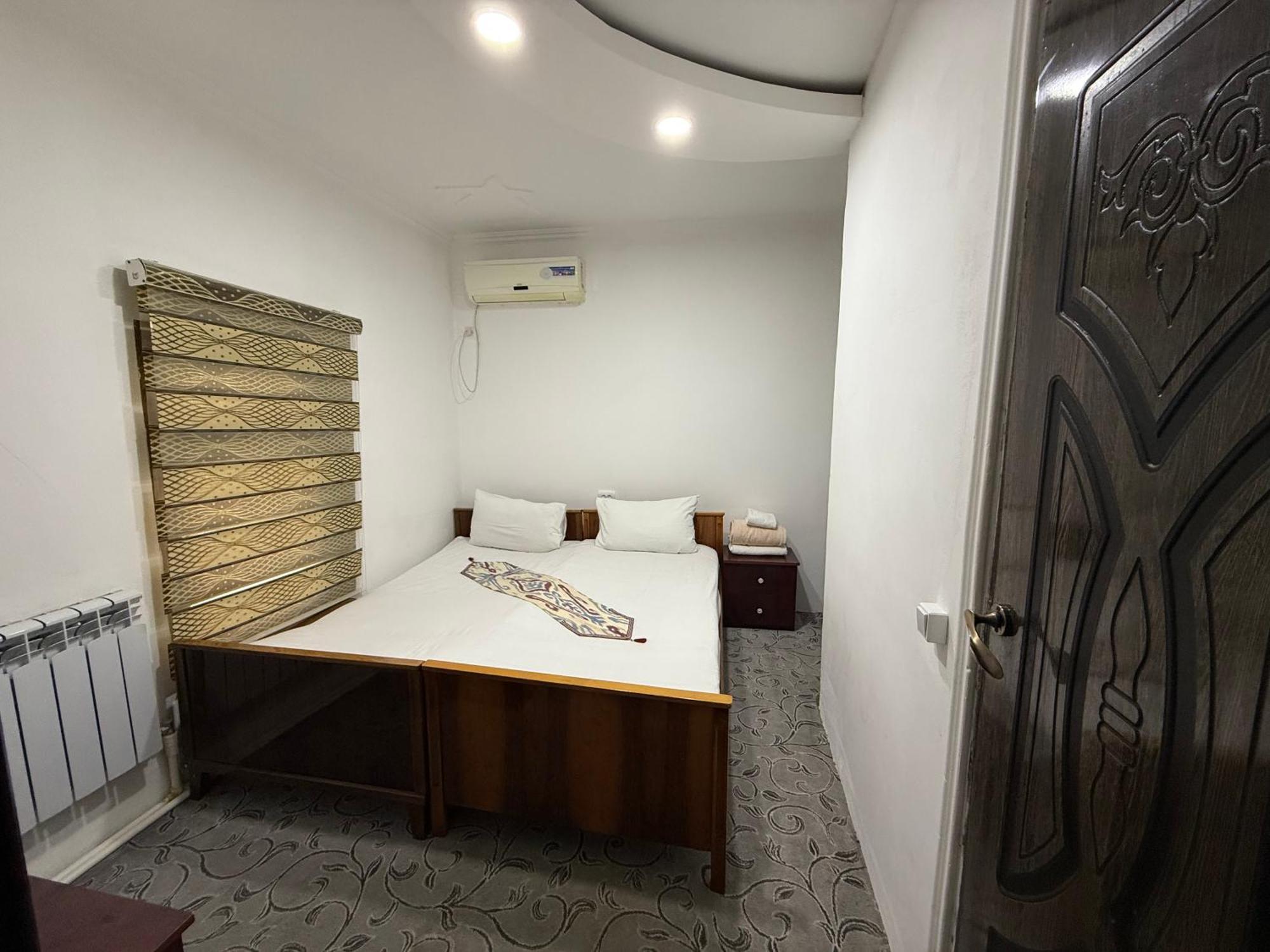 Uzbegim Family Guest House Buhara Kültér fotó