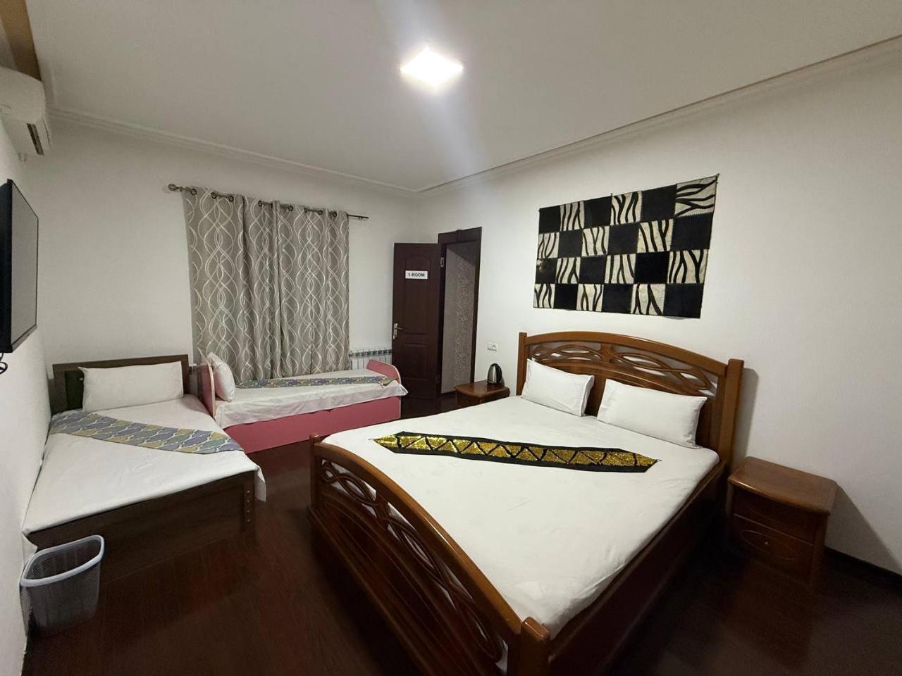 Uzbegim Family Guest House Buhara Kültér fotó